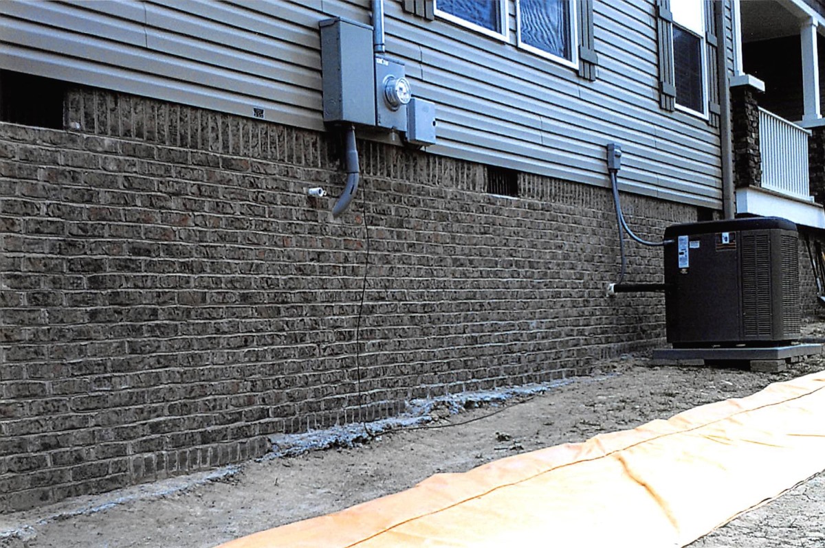 Foundation masonry